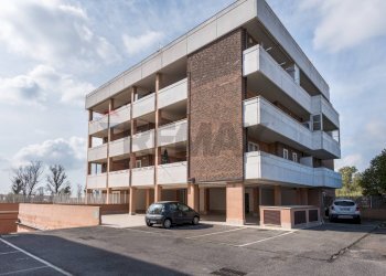 Edificio all\'aperto - Trilocale Via Giuseppe Beduschi
71, Roma - foto 30
