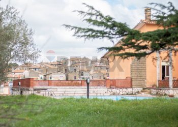 Casa all\'aperto - Casa semi indipendente via san magno
 
148, Farnese - foto 1