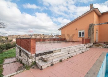 Piscina - Casa semi indipendente via san magno
 
148, Farnese - foto 23