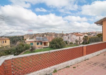 Casa all\'aperto - Casa semi indipendente via san magno
 
148, Farnese - foto 24