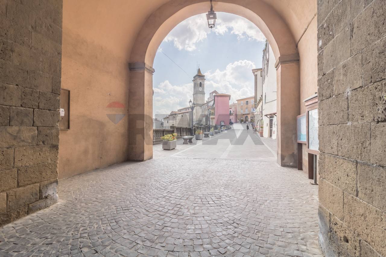 Edificio all\'aperto - Appartamento Via Principe Amedeo
 
130, Farnese - foto 2