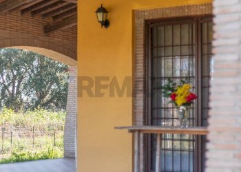 Edificio all\'aperto - Villa Via dell'arcipretura
 
4, Montalto di Castro - photo 9