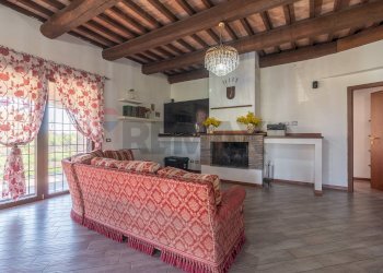 Soggiorno - Villa Via dell'arcipretura
 
4, Montalto di Castro - photo 20