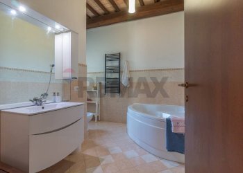 Bagno - Villa Via dell'arcipretura
 
4, Montalto di Castro - photo 33