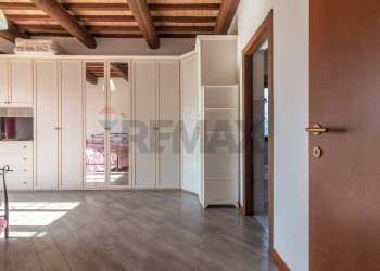 Stanza vuota - Villa Via dell'arcipretura
 
4, Montalto di Castro - photo 36