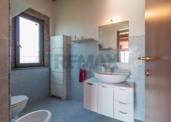 Bagno - Villa Via dell'arcipretura
 
4, Montalto di Castro - photo 40