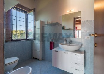 Bagno - Villa Via dell'arcipretura
 
4, Montalto di Castro - photo 41