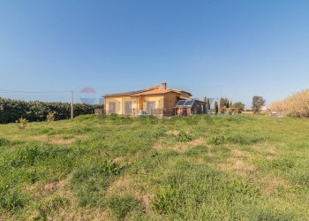 Casa all\'aperto - Villa Via dell'arcipretura
 
4, Montalto di Castro - photo 48