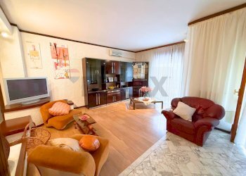 Soggiorno - Appartamento Viale Giuseppe Di Vittorio
 
188, Foggia - foto 3