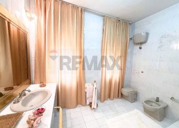 Bagno - Appartamento Viale Giuseppe Di Vittorio
 
188, Foggia - foto 20