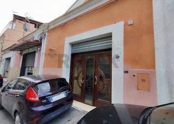 esterno - Commercial Premises Vico Dei Conciatoi
 
4, Foggia - photo 1