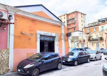 esterno - Commercial Premises Vico Dei Conciatoi
 
4, Foggia - photo 7