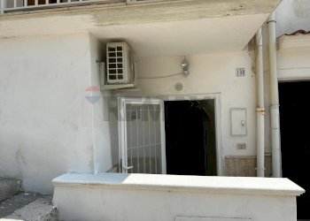 Edificio all\'aperto - Two-room apartment Via Domenico Antonio Spina
 
100, Vieste - photo 14