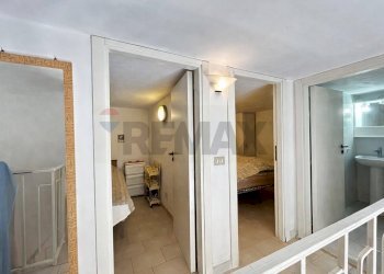 Hall / corridoio - Three-room apartment Via Dei Devita
 
32, Vieste - photo 8