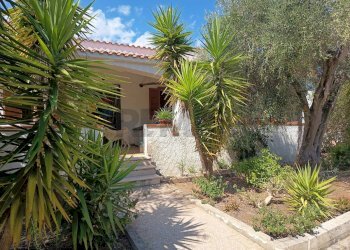 Giardino - Villa Località Santa Maria di Merino
 
3, Vieste - photo 1