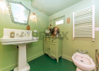 Bagno - Two-room apartment Via Del Bivio Del Mandrione
22A, Roma - photo 16