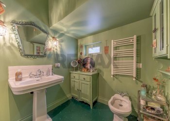 Bagno - Bilocale Via Del Bivio Del Mandrione
22A, Roma - foto 27