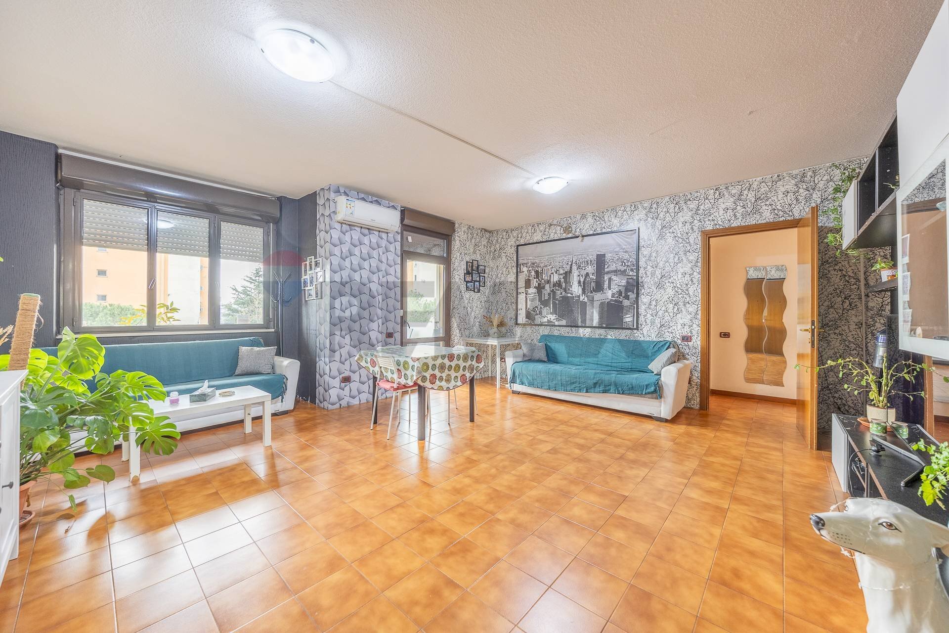 Soggiorno - Four-room apartment Viale Cavalieri Lina
 
76, Roma - photo 1