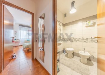 Bagno - Four-room apartment Viale Cavalieri Lina
76, Roma - photo 27