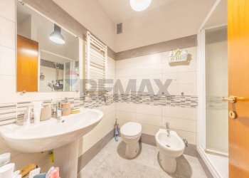 Bagno - Four-room apartment Viale Cavalieri Lina
76, Roma - photo 29
