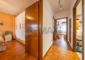 Hall / corridoio - Four-room apartment Viale Cavalieri Lina
76, Roma - photo 31