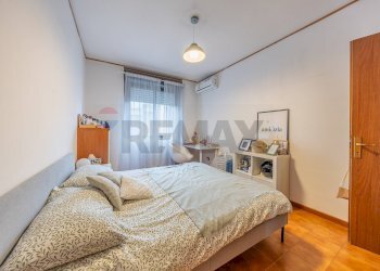 Camera / camera da letto - Four-room apartment Viale Cavalieri Lina
76, Roma - photo 34