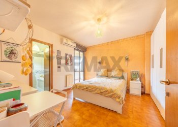 Camera / camera da letto - Four-room apartment Viale Cavalieri Lina
76, Roma - photo 36