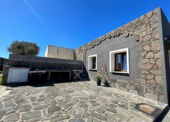 Foto 3 - Villa Via Ruchia
 
28, Pantelleria - foto 3