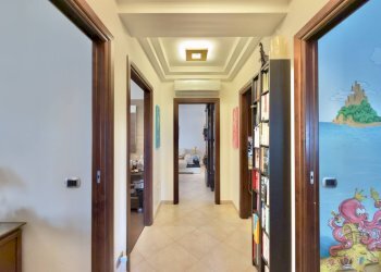 Foto 9 - Quadrilocale Politi Raffaello
 
4, Palermo - foto 9