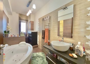 Foto 24 - Quadrilocale Politi Raffaello
 
4, Palermo - foto 24