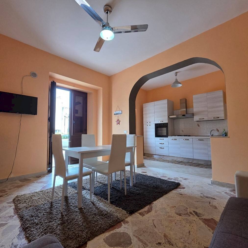 Foto 1 - Two-room apartment Piazza Pietro Venuti
 
6, Cinisi - photo 1