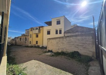 Foto 1 - Warehouse Via Galletti
 
126, Palermo - photo 1