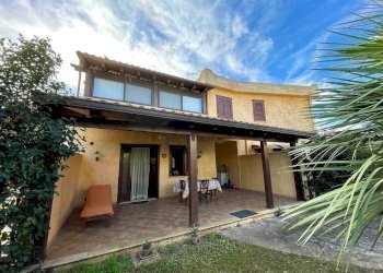 Foto 1 - Villa Contrada Pistavecchia
 
203, Campofelice di Roccella - photo 1