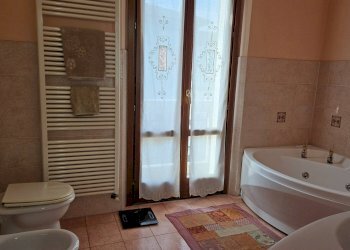 Foto 26 - Villa Via Salvamaggio
 
30, Colli al Metauro - foto 26