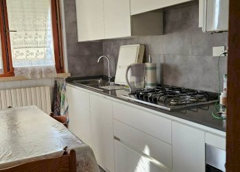 Foto 21 - Three-room apartment Via Tullio Serafin
 
12, Fano - photo 21