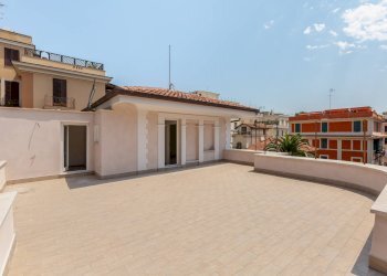 Foto 27 - Villa Viale Gorizia, Roma - photo 26