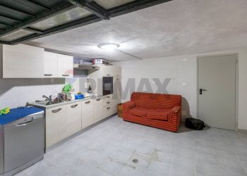 Cucina - Three-room apartment Via Francesco d'Assisi
 
15, Salsomaggiore Terme - photo 36