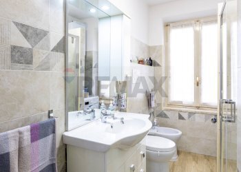 Bagno - Three-room apartment Via Santi Fernando
 
2, Salsomaggiore Terme - photo 13