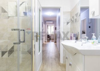 Bagno - Three-room apartment Via Santi Fernando
 
2, Salsomaggiore Terme - photo 15