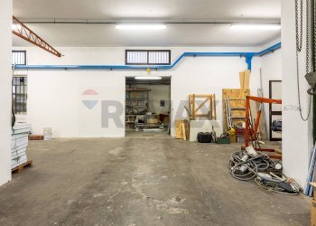 Parcheggio - Locale Commerciale Via Piero Bessone
11, Piacenza - foto 19