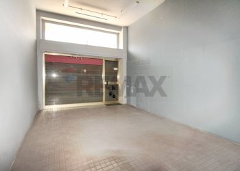 Stanza vuota - Shop Via XXV Aprile
 
21, Fidenza - photo 3