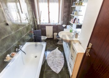 Bagno - Four-room apartment Via Guido Rossa
 
4, Fontanellato - photo 16