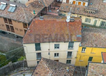 Edificio all\'aperto - Three-room apartment Via Gragnani
 
4, Salsomaggiore Terme - photo 2