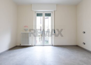 Stanza vuota - Three-room apartment Via Gragnani
 
4, Salsomaggiore Terme - photo 4