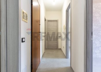 Hall / corridoio - Three-room apartment Via Gragnani
 
4, Salsomaggiore Terme - photo 14