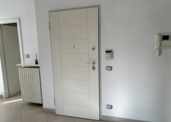 porta blindata - Four-room apartment Corso Statuto
 
12, Mondovì - photo 31