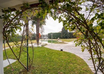 Foto 59 - Villa Strada Pecetto
 
9, Moncalieri - foto 58