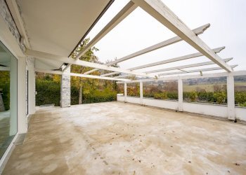 Foto 61 - Villa Strada Pecetto
 
9, Moncalieri - foto 60