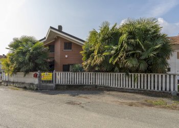 Foto 1 - Casa semi indipendente VIA Longobardi
 
2/A, Caprie - foto 1