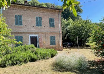 Foto 1 - Casa semi indipendente via Galzano
 
9, Incisa Scapaccino - foto 1